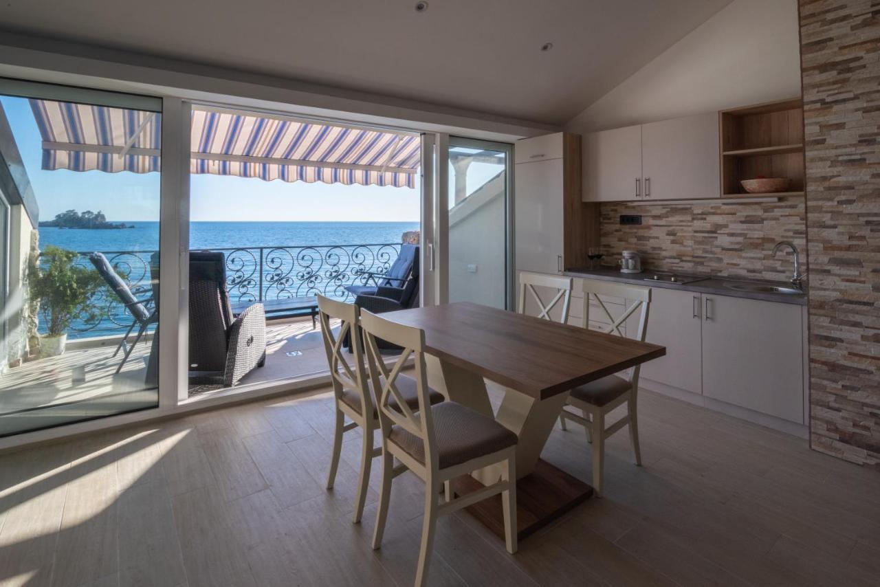 Deluxe Family Suite