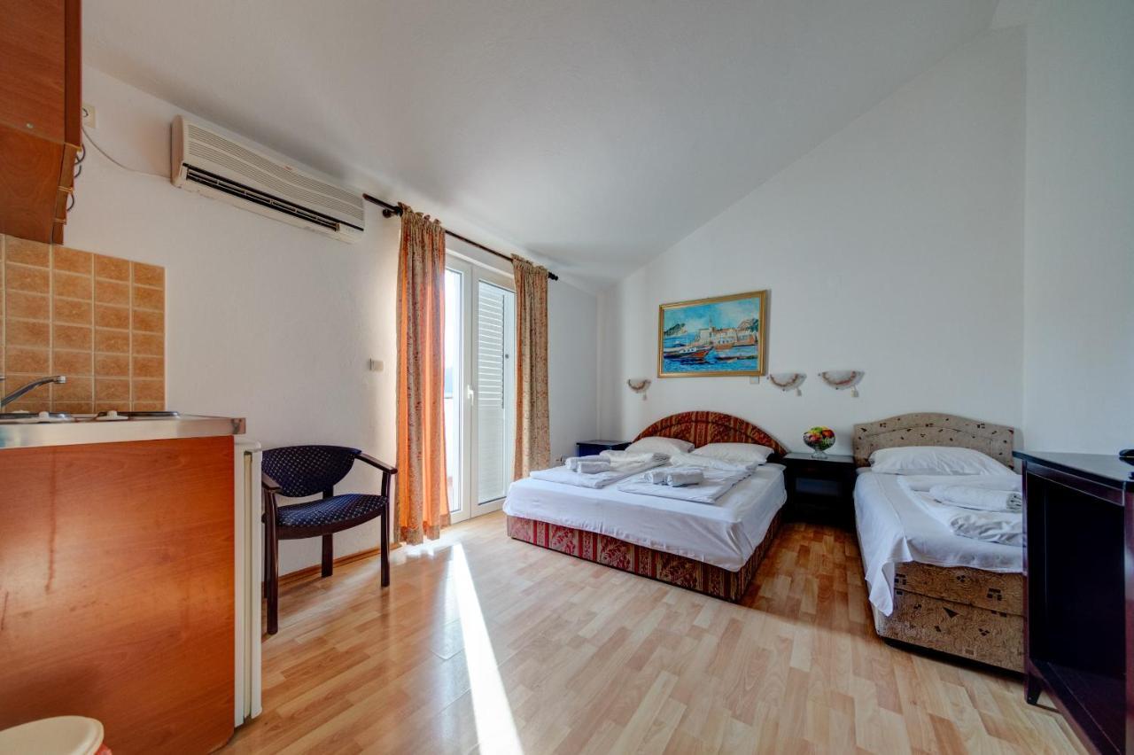 Studio-Apartment