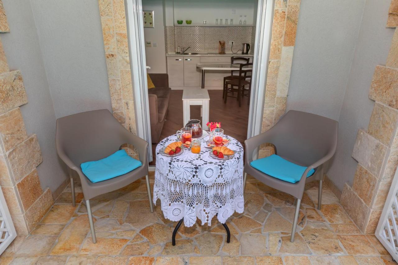 Apartment Terrace