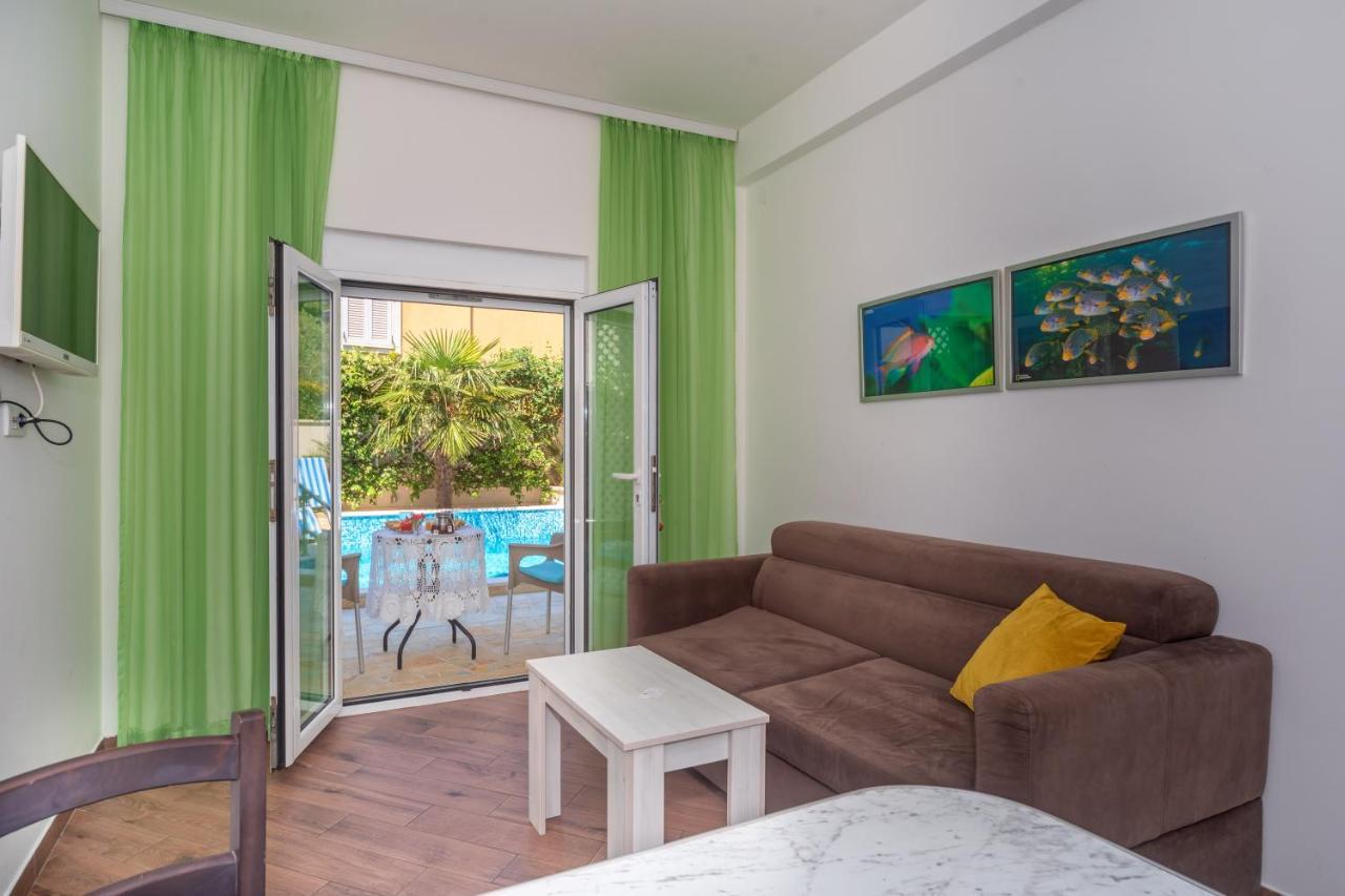 Apartment Terrace