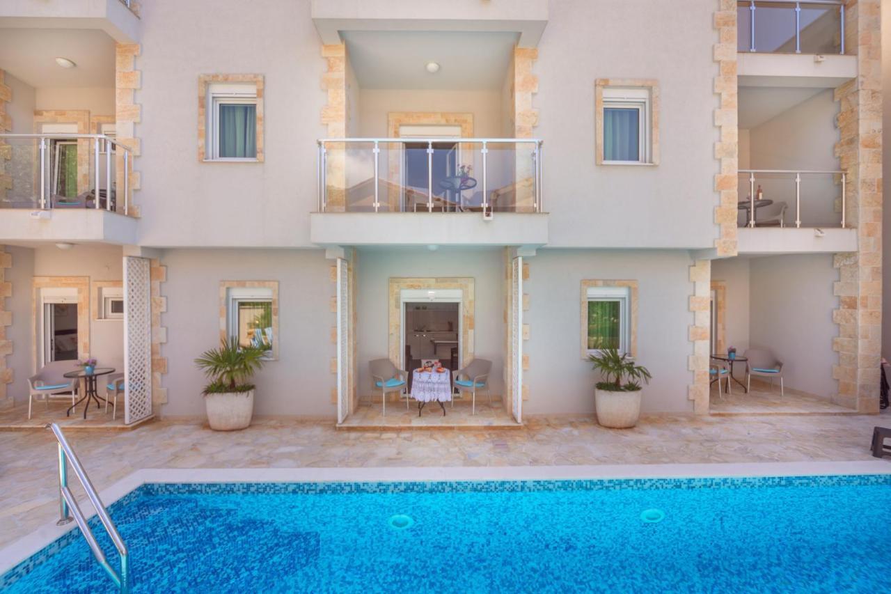 Apartment Terrace