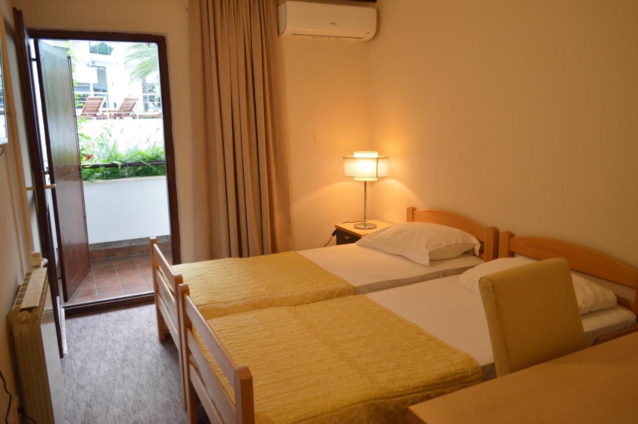 Economy Twin Room