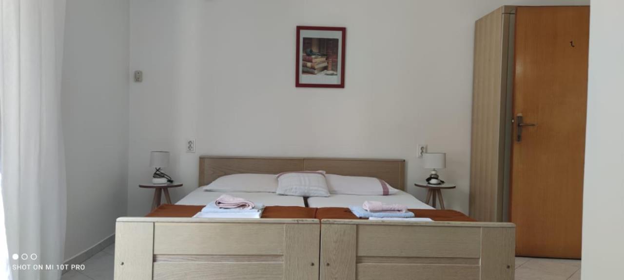 Deluxe Double Room with Extra Bed