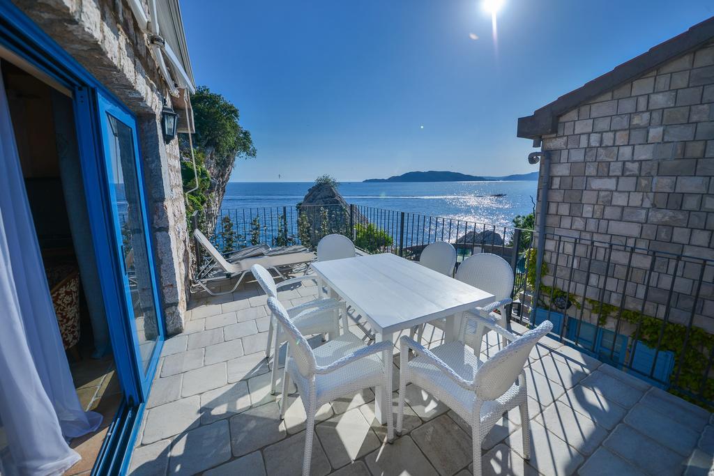 Three-Bedroom Villa (6 Adults),411527817:JPEG