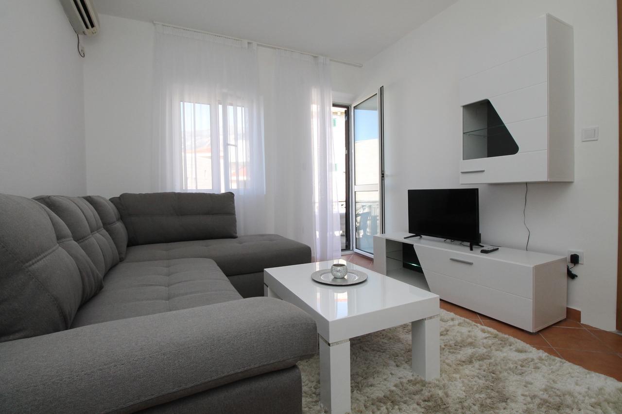 Apartment Sea View