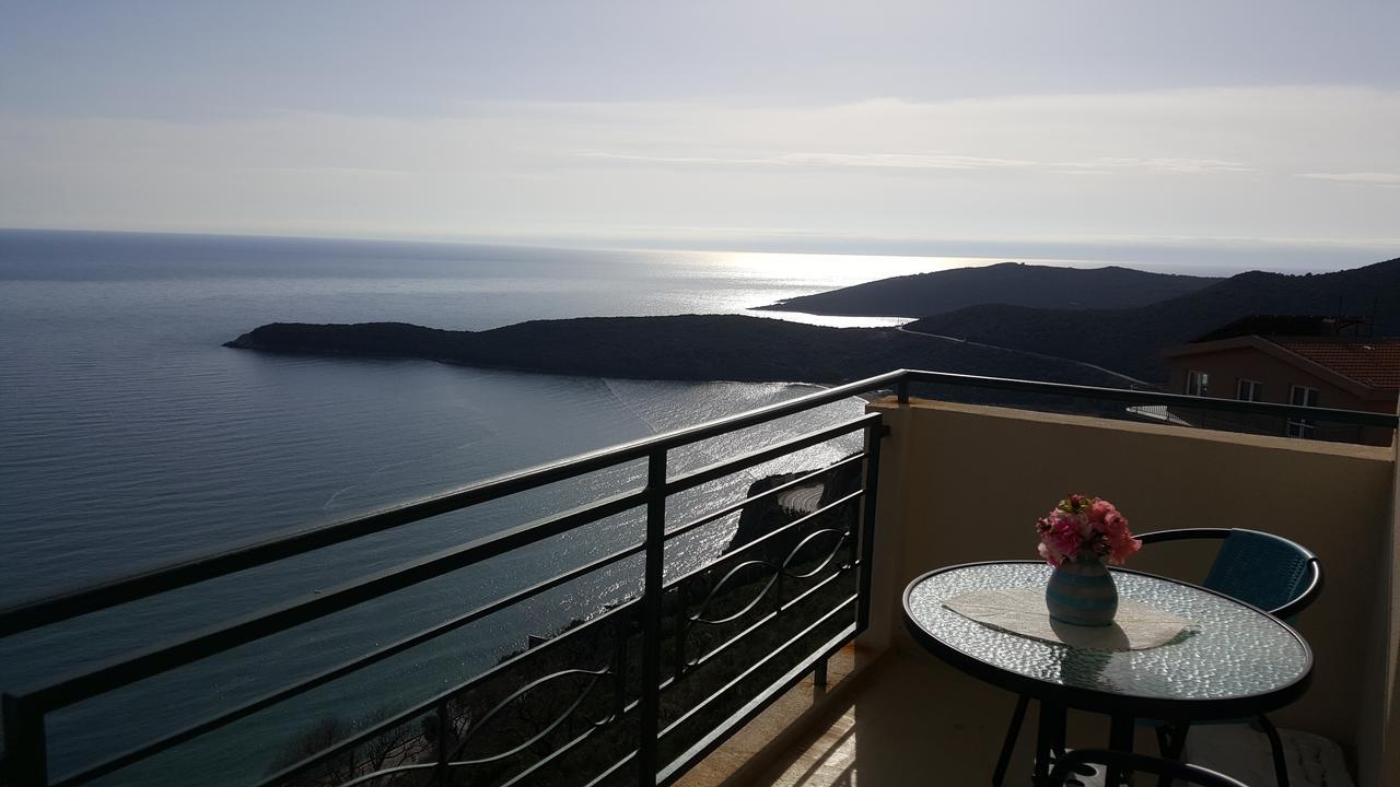 Studio Balcony Sea View
