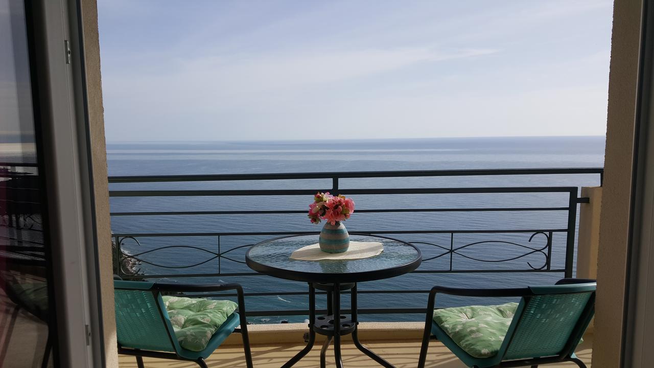 Studio Balcony Sea View	