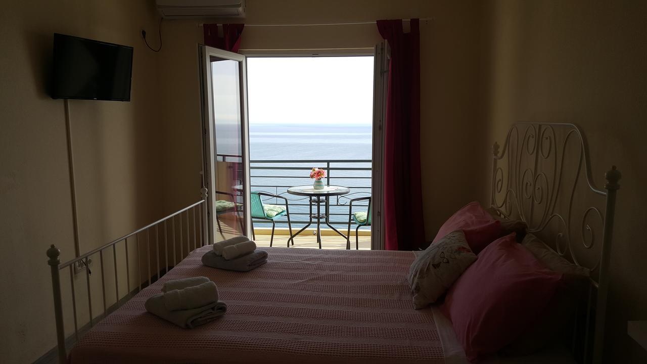Studio Balcony Sea View