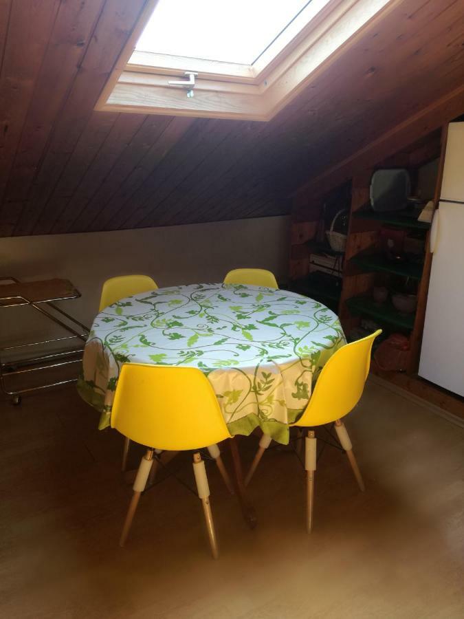 Studio met Balkon