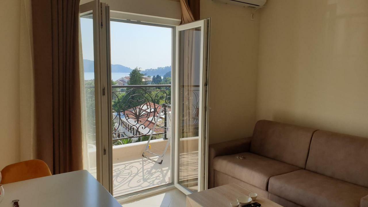Deluxe Suite Sea View
