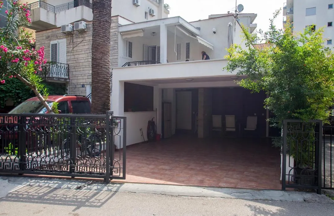 Splendid Apartments-1