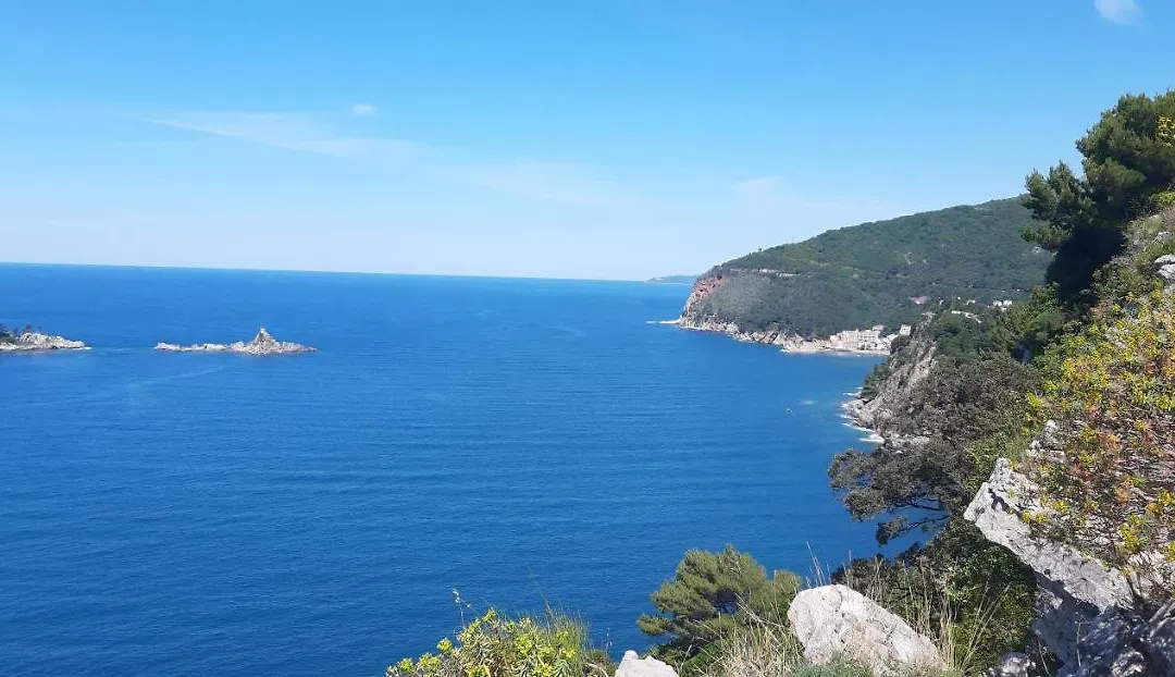Bok Holiday Home Petrovac-1