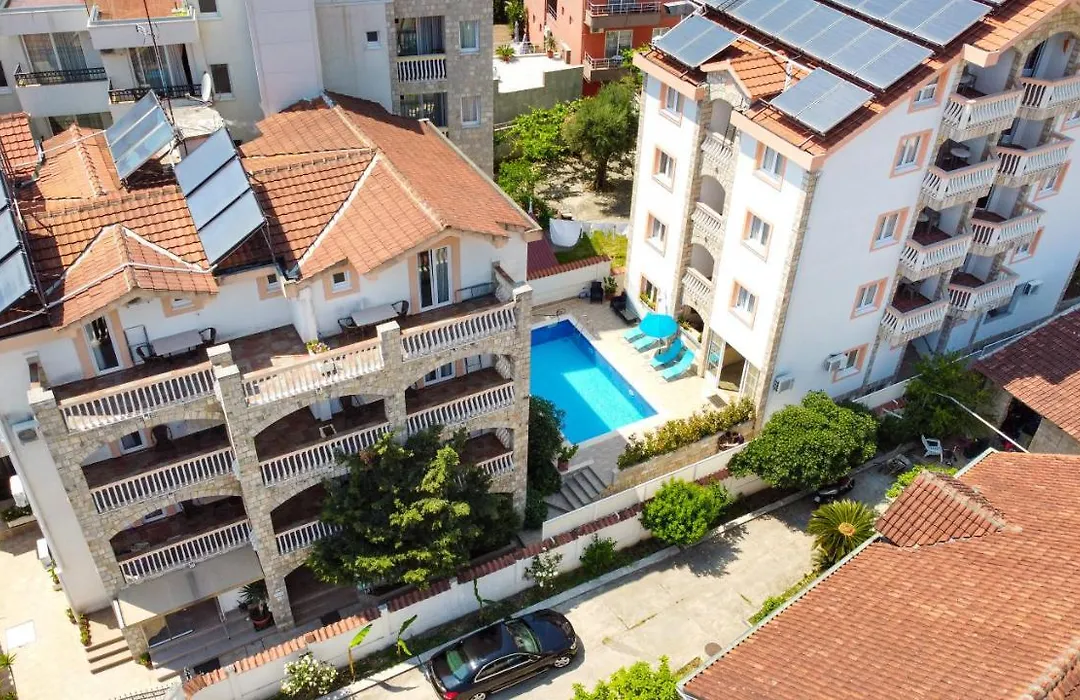 Villa Iper-1