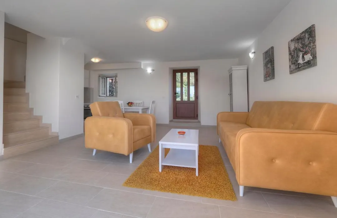 Amfora Family Apartments Rezevici-1