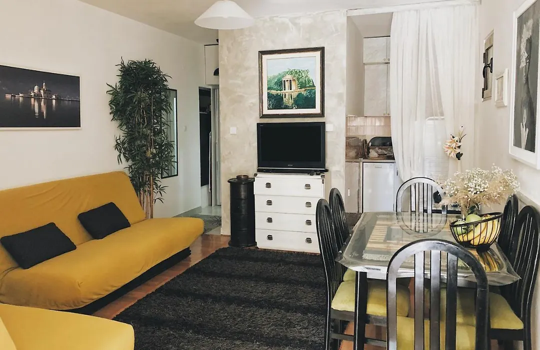 Apartment Kist-1