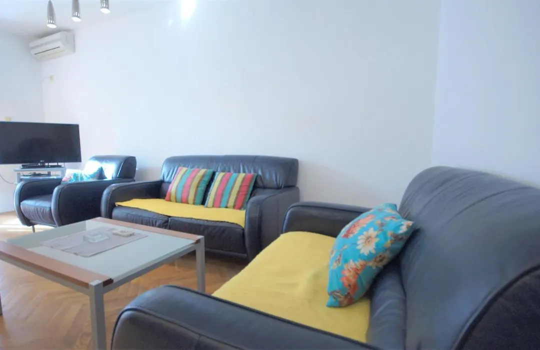 Mili Apartman-1