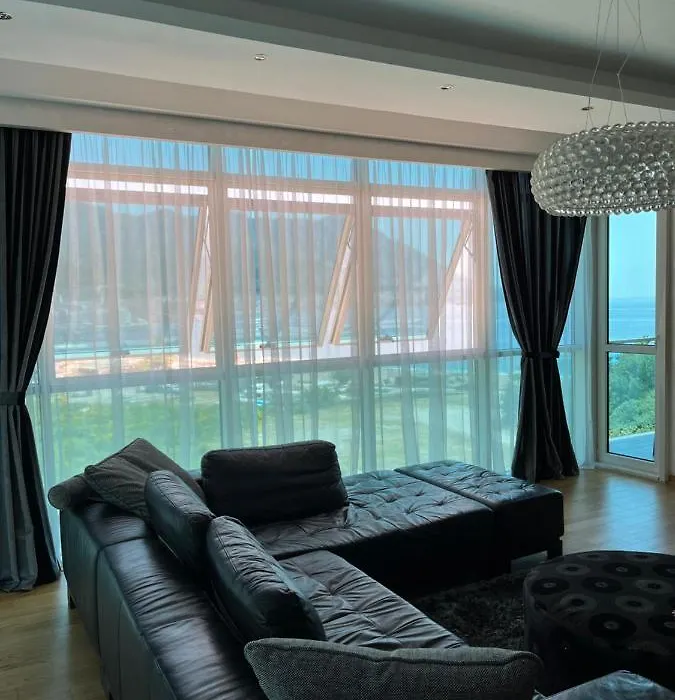 Apartman Staklena Kula-1