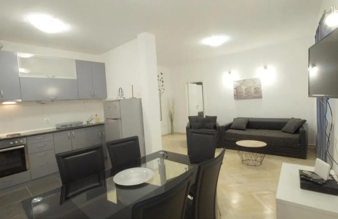 Spacious Apartment Erol-1
