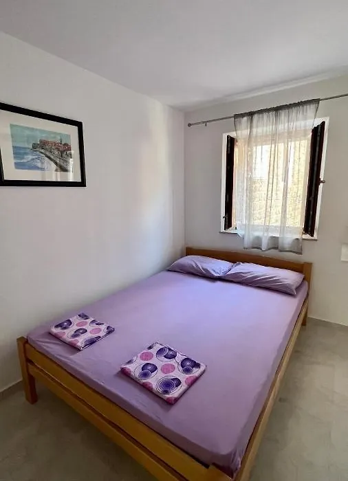 T&S Room-1