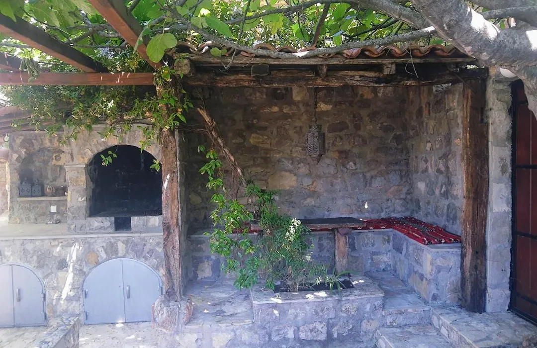 Sea-Side Old Stone Villa With A Private Garden-1