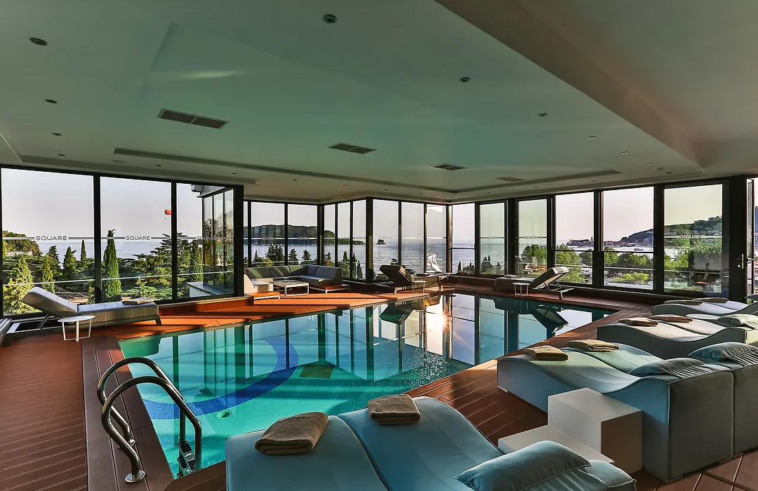 Boutique Hotel Square-1