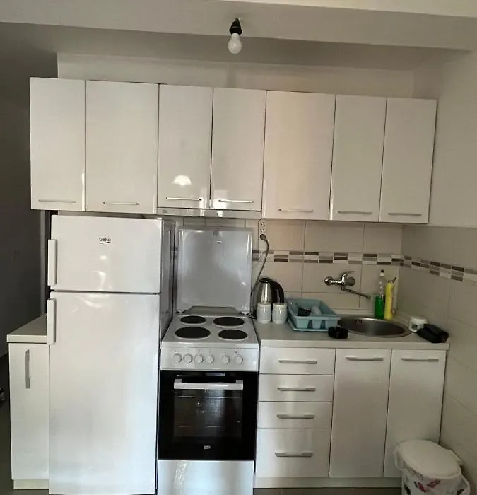 A&J Apartment-1