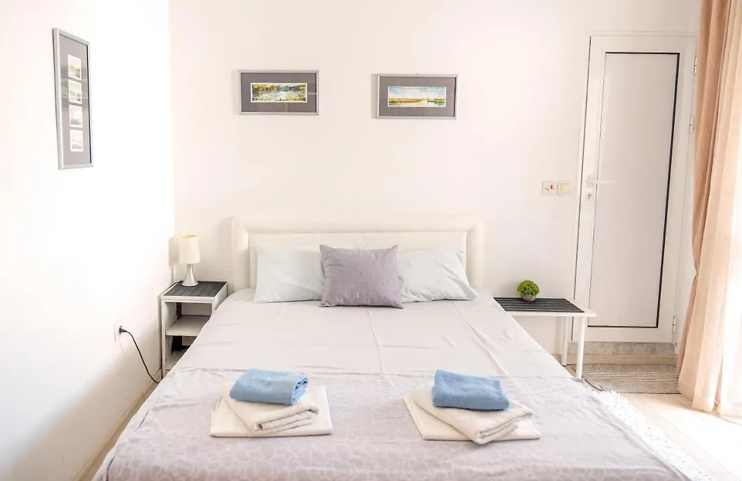 Guest House Jasna-1