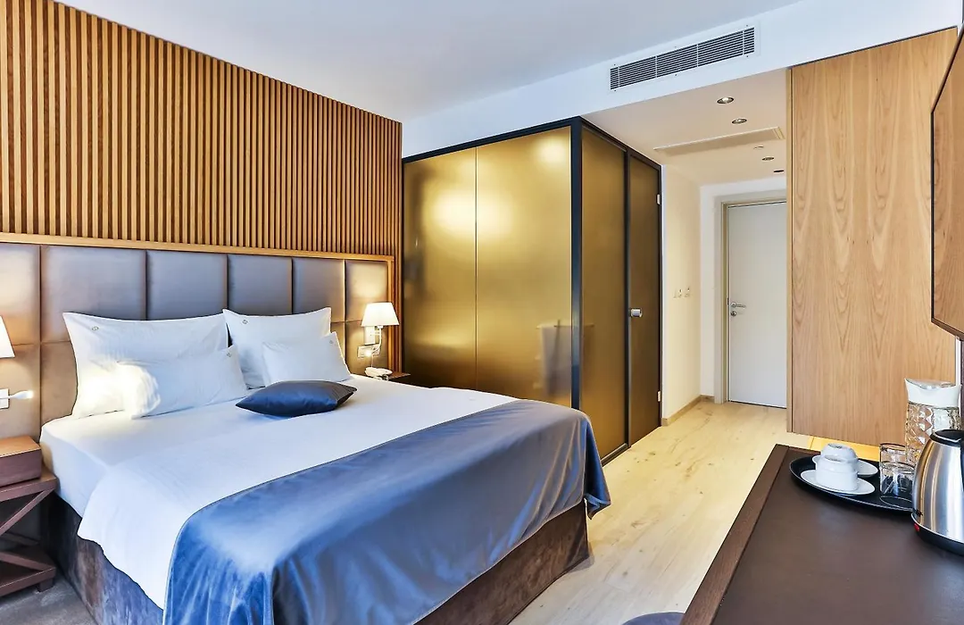 Hotel Fagus By Aycon-1