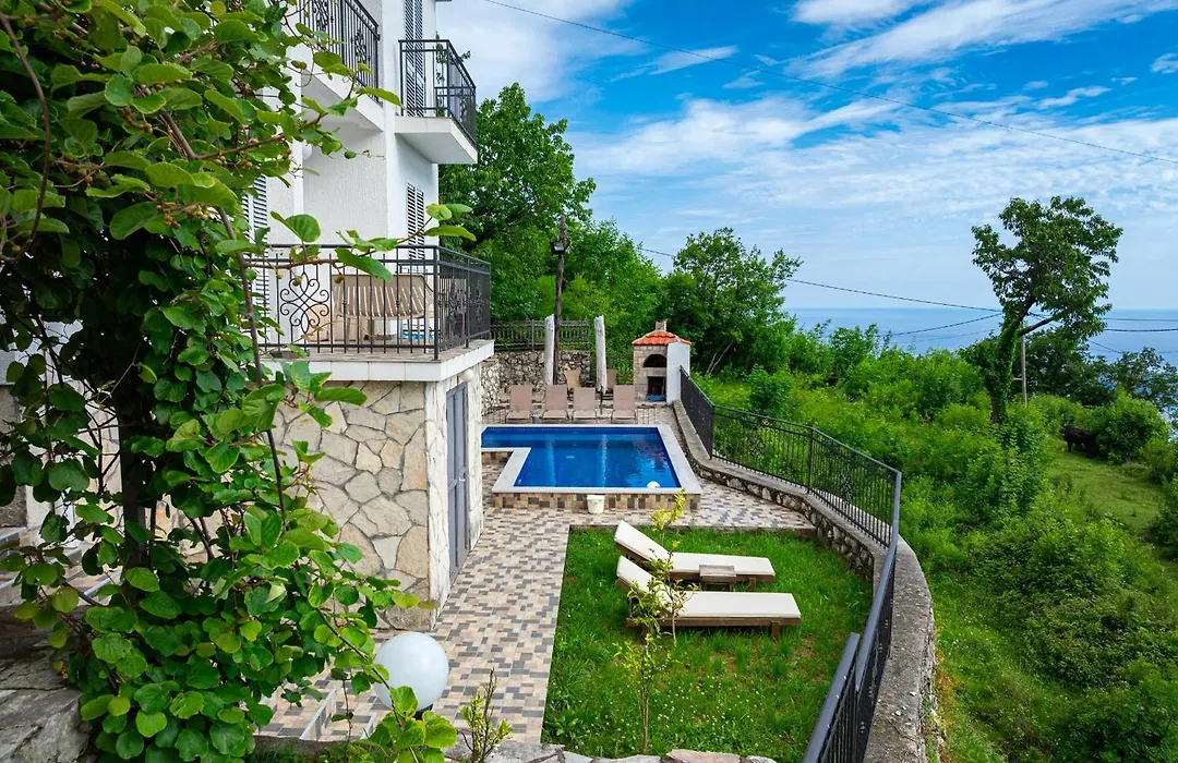 Villa Tranquila-1