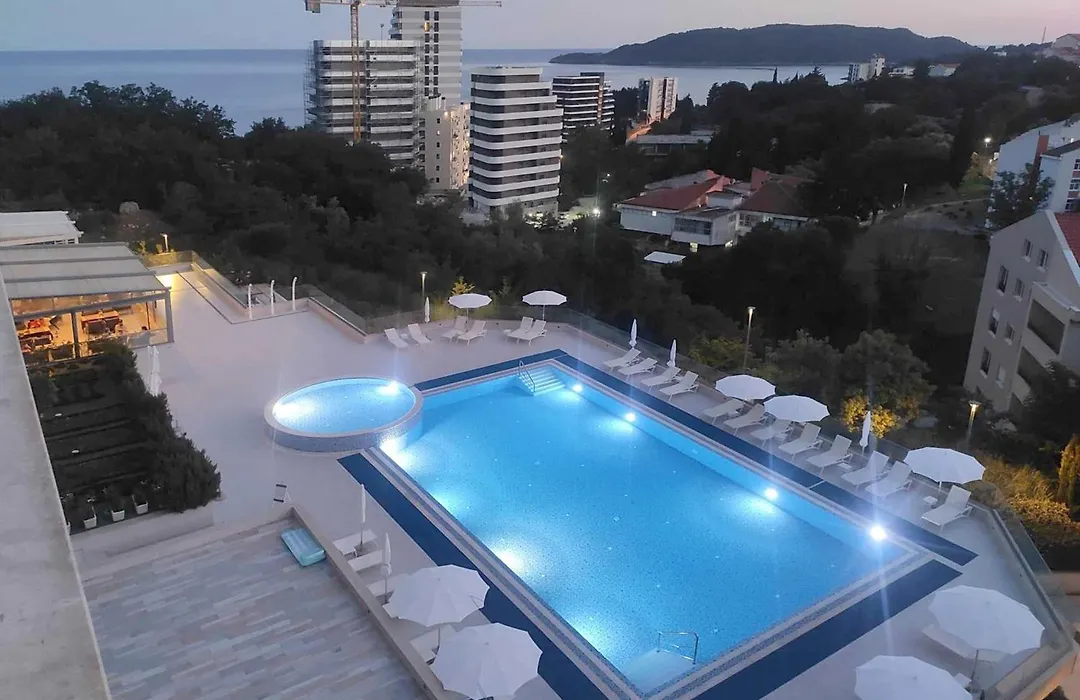 Status-M Apartments-1