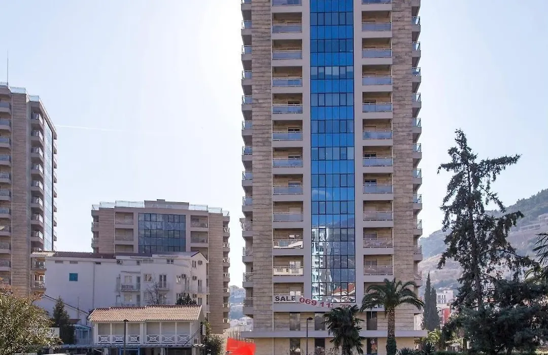 Central Budva Apartment A10-1