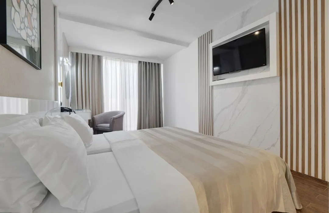 Hotel Tara Becici-1