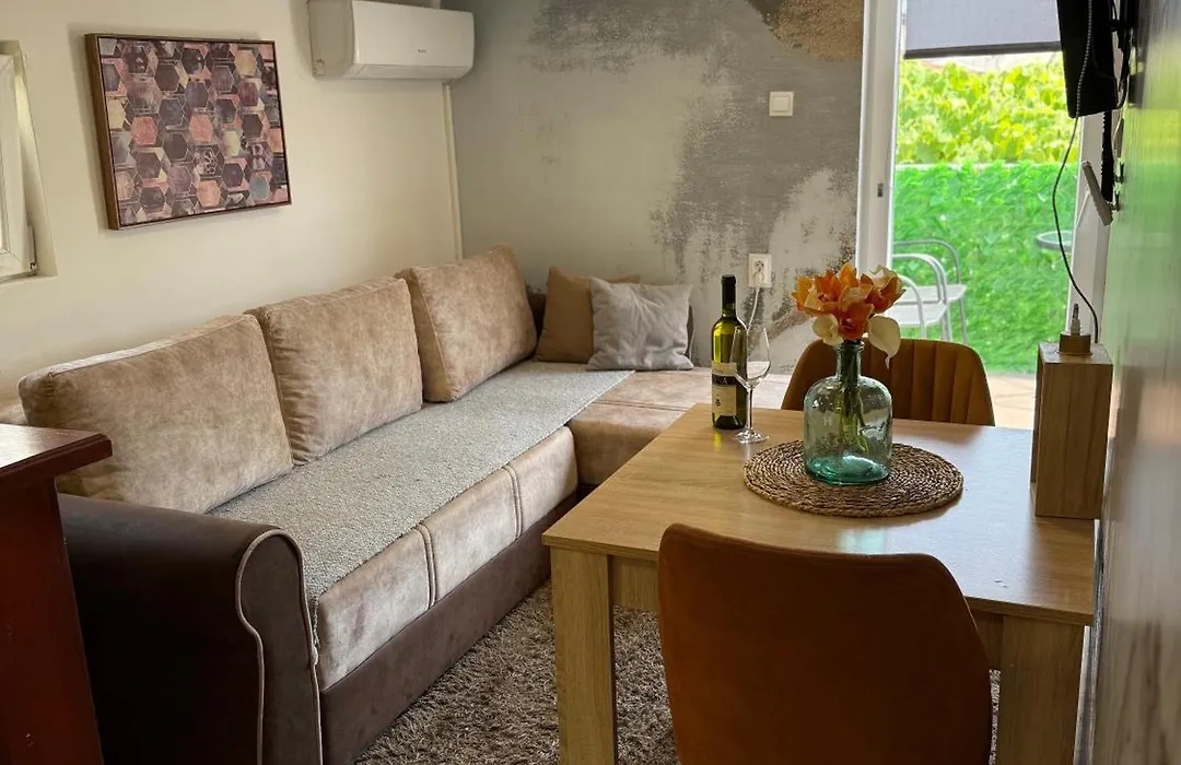 Apartment Viva Jelena-1