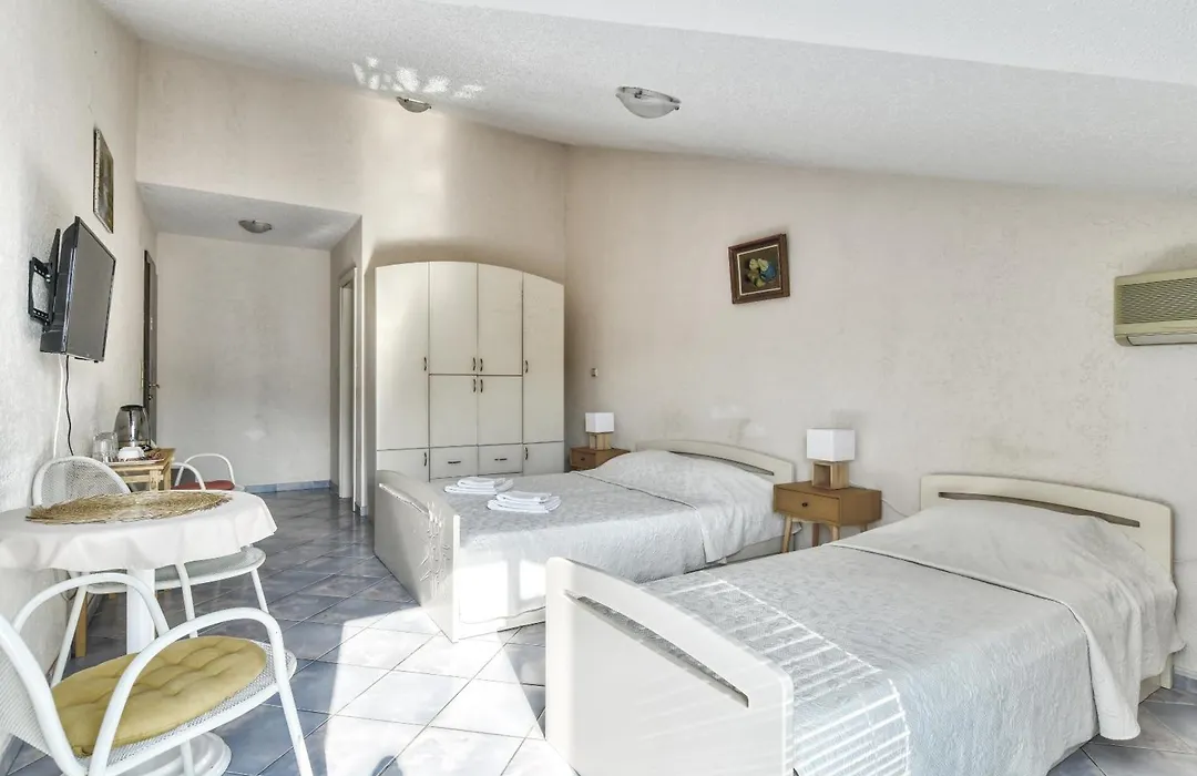 Sun Guest House-1