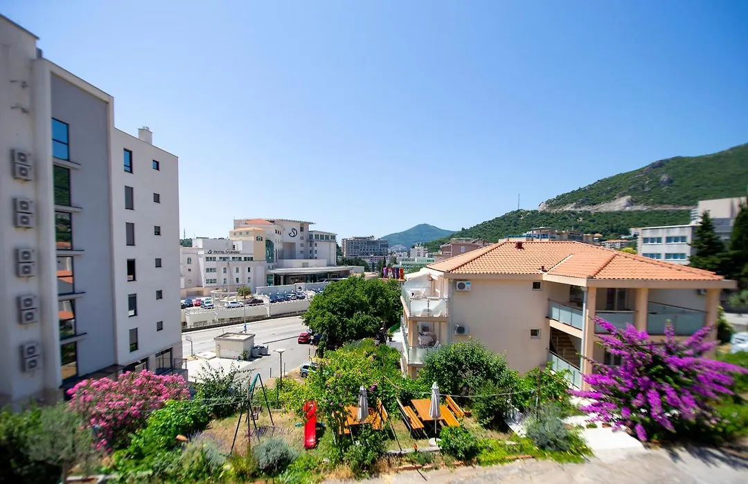 Apartmani Becici-1