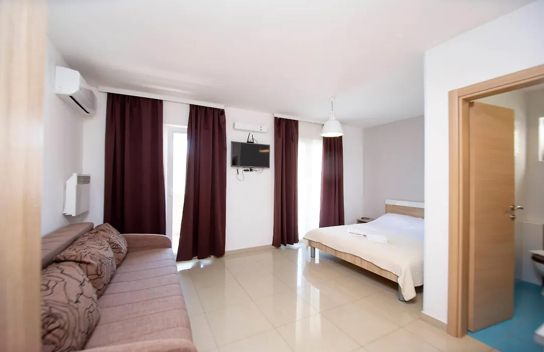 Apartments Vila Anastasia-1