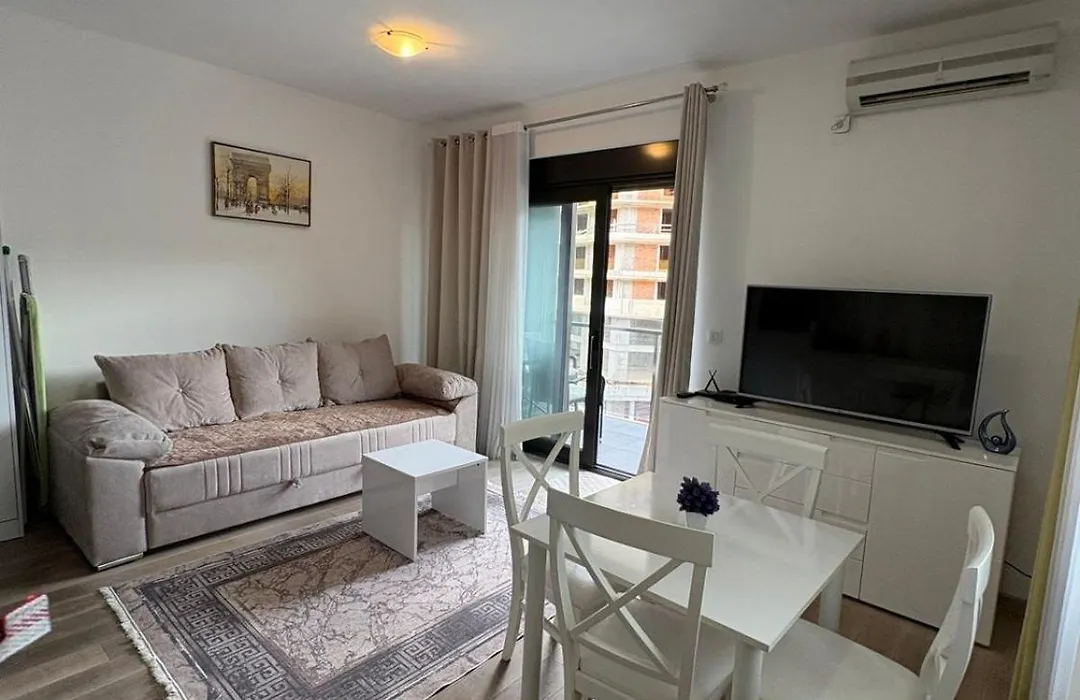 Apartment More-1