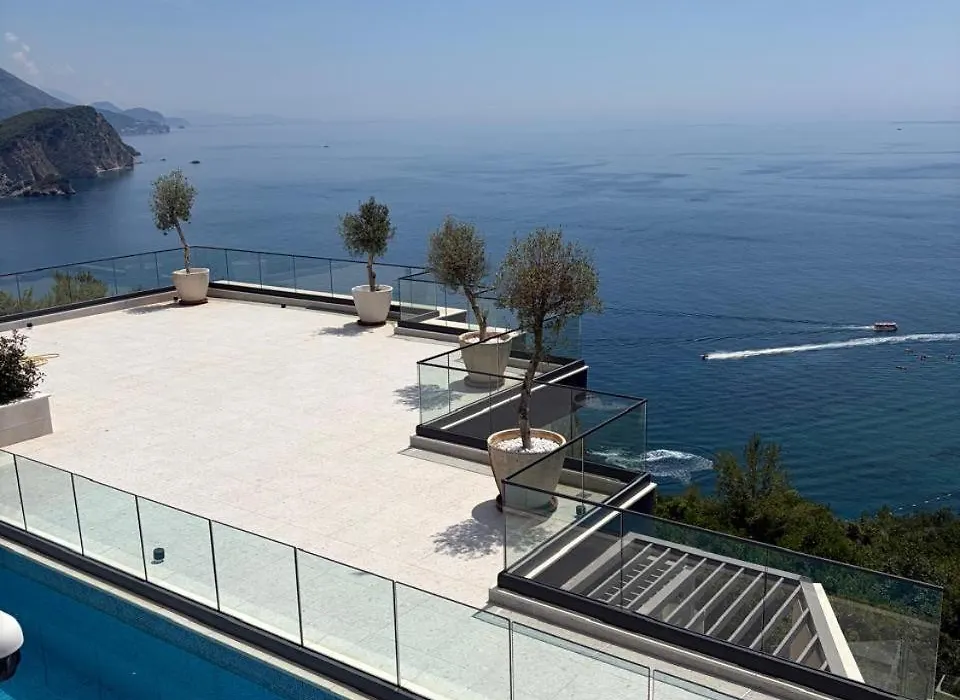 Villas Vita & Dola-1