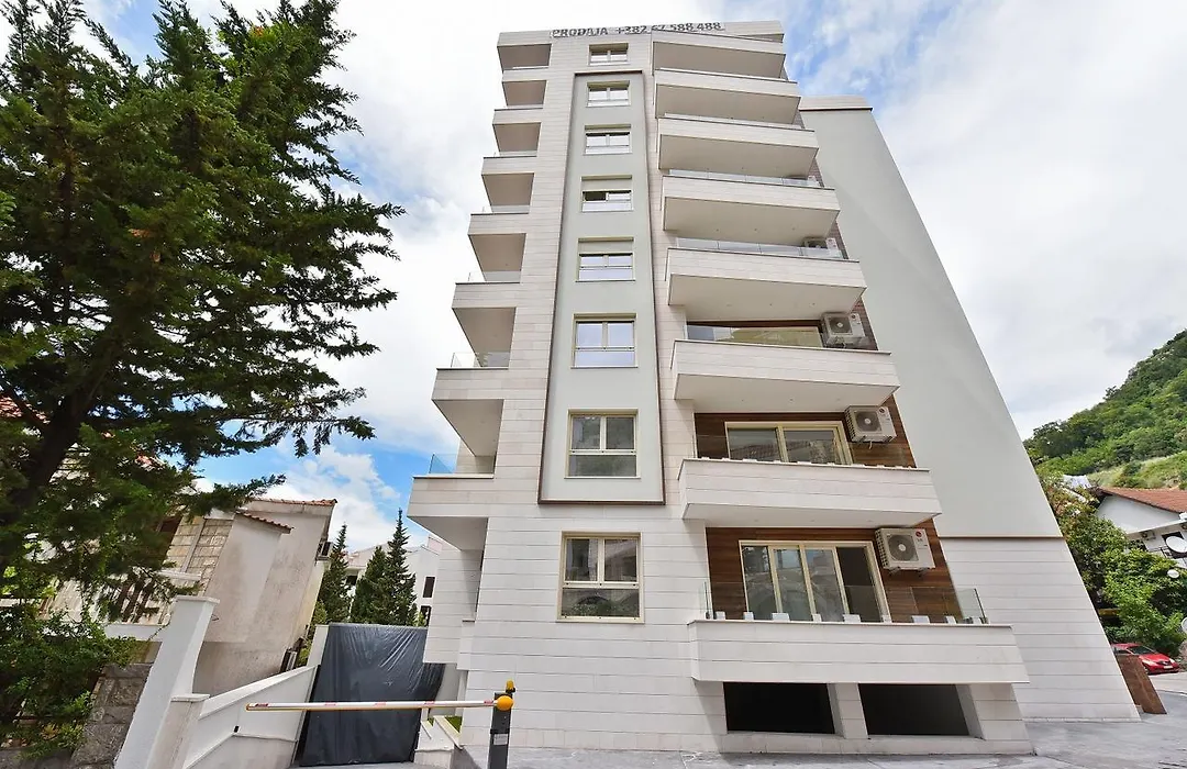 Marina Residence-1