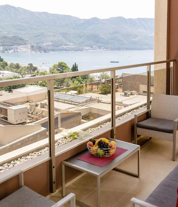 Lux Apartments Harmonia-1