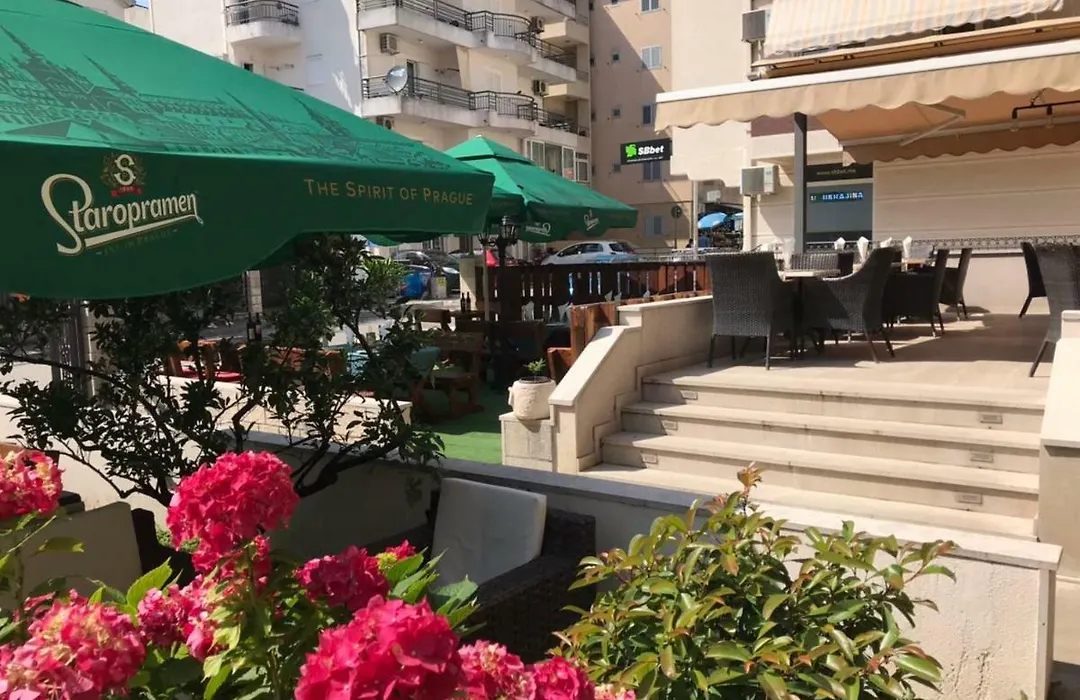 Hotel Mena-1