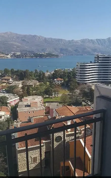 Apartman A&M-1