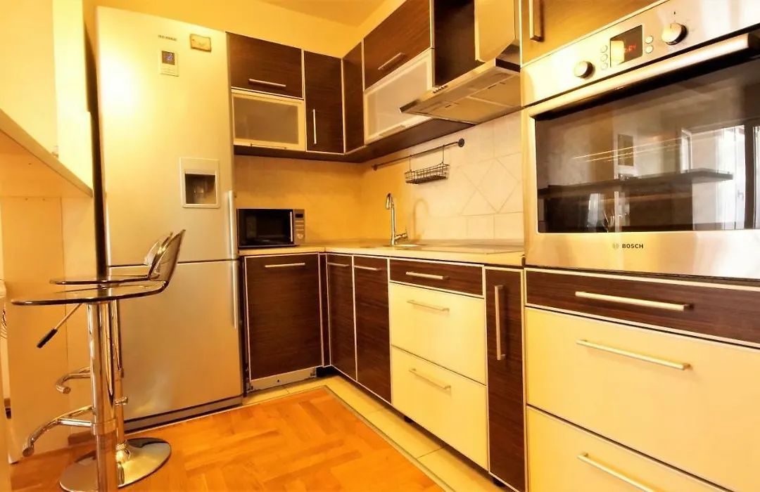 Lux Apartment 777-1