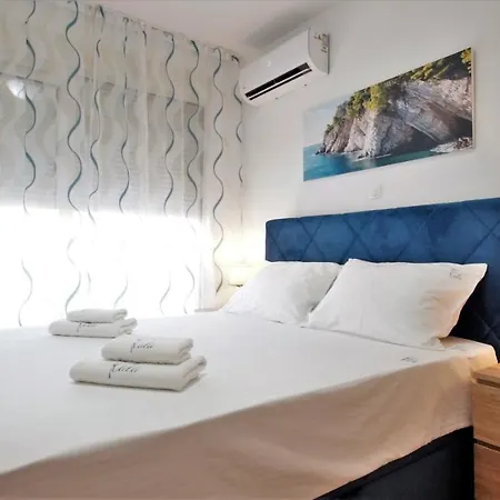 Kala Rooms & Suites-3