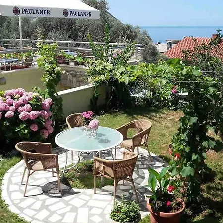 Bmv Apartment 2 With Big Terrace-3