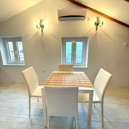 Family Two Bedroom House Old Town Budva-2