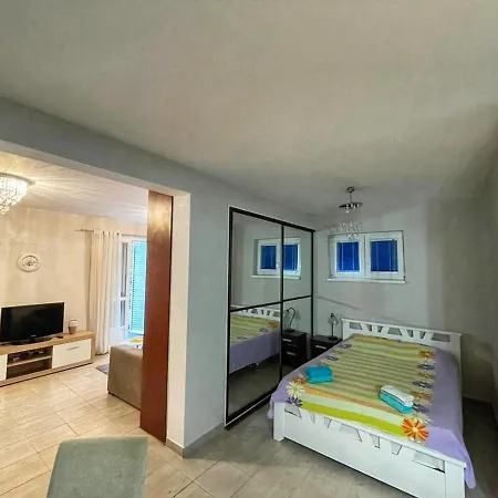Apartman M&U-3