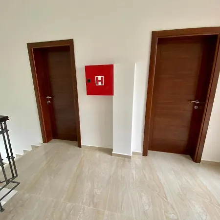 Villa Dolphin Apartments-3