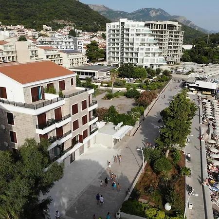 Seafront Apartments Petrovac-3