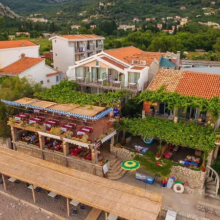 Hotel Savojo-3
